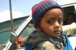 Эфиопские дети. Нищий ребенок. Адис Абеба 2008 г.