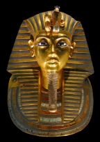 1. Фараон Тутанхамон