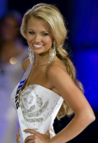Miss Teen USA Даниэлл Доти